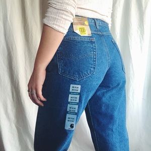 Carhartt relaxed fit blue jeans